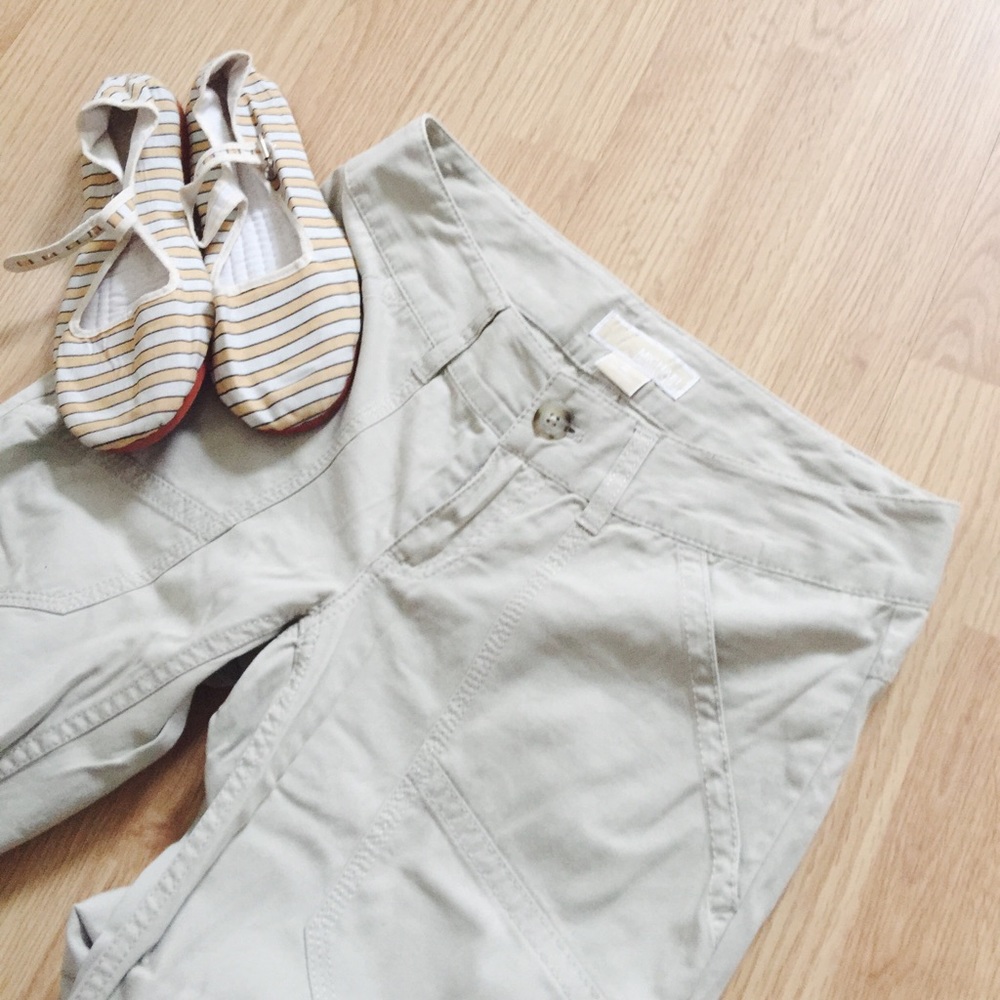 NWOT Y2K Michael Kors Trousers in Khaki | Size 2